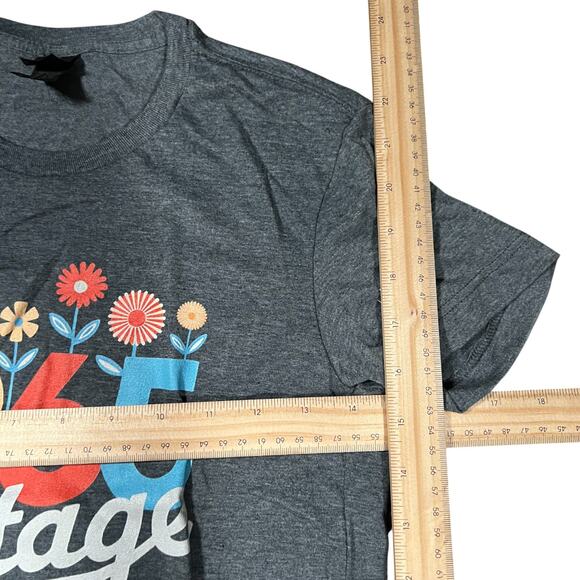 Gildan M Retro 1965 Vintage Tee Gray Floral Graphic Short Sleeve Birthday - Picture 2 of 4